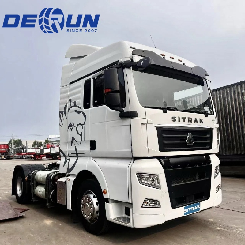 Trucail tarracóra ceann 4x2 Sinotruk Sitarrak