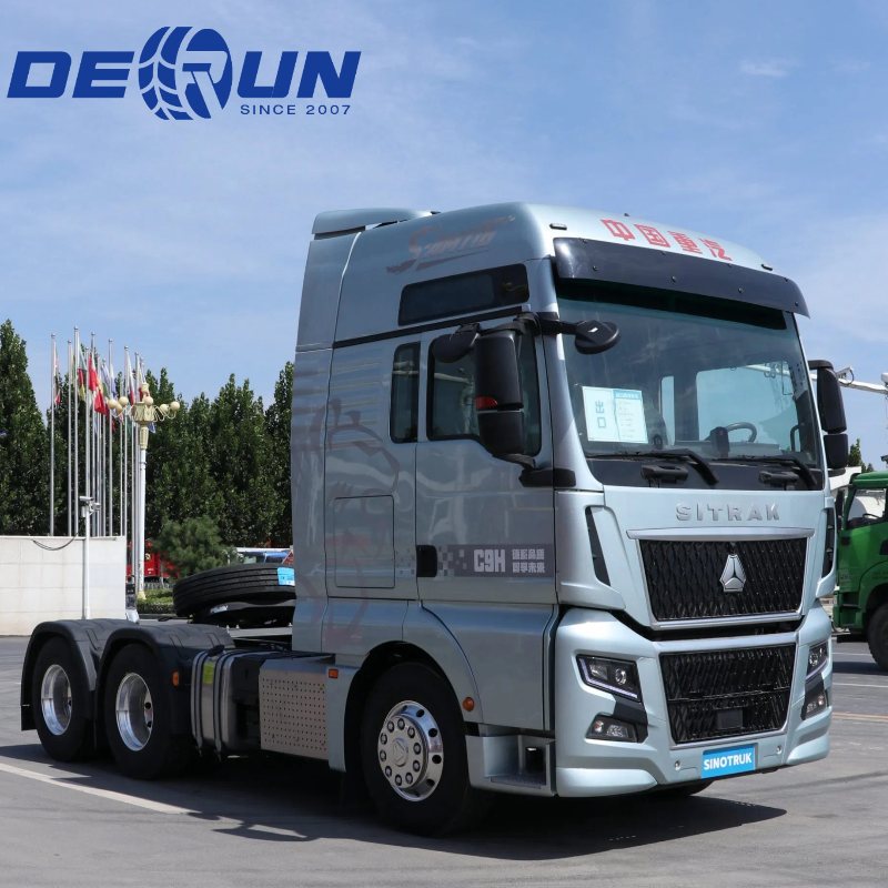 Sinotruk SiSrak 6x4 10 roth tarracóir trucail tarracóra príomha mover