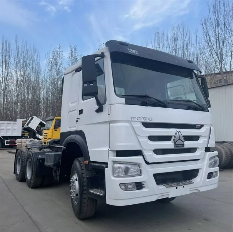 Úsáidte Trucail Tarracóra HOWO 6x4 371HP